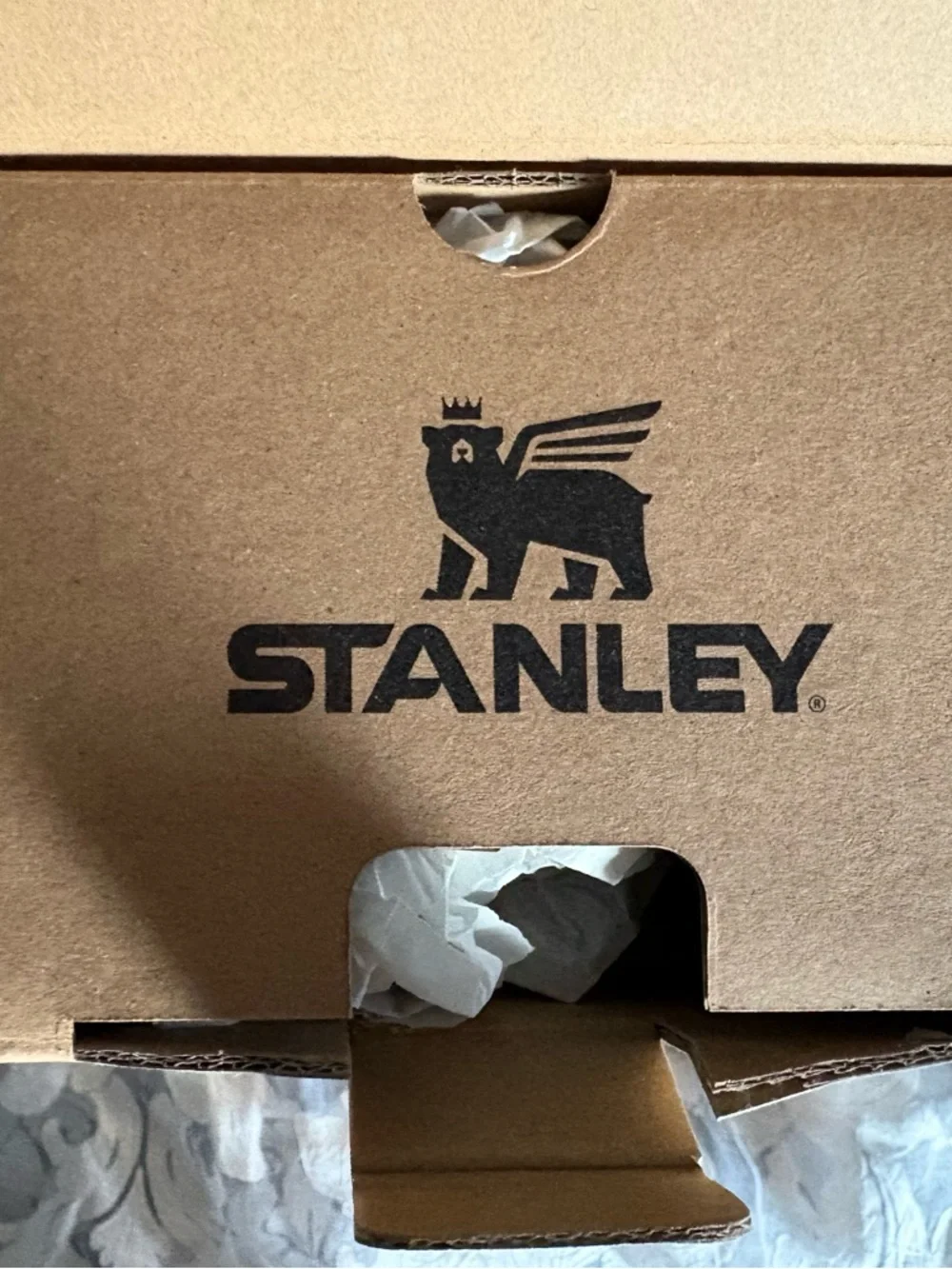 New in box Stanley The Flowstate 40ox Tumbler - Picture 10 of 10